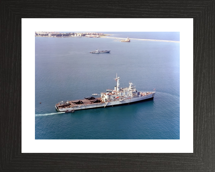 HMS Intrepid L11 Fearless Class Amphibious Ship May 1990 Photo Print - Posters, Prints, & Visual Artwork - by Hampshire Prints (image 2 of 9)
