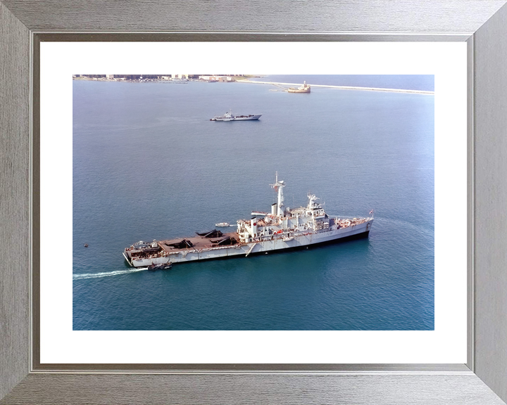 HMS Intrepid L11 Fearless Class Amphibious Ship May 1990 Photo Print - Posters, Prints, & Visual Artwork - by Hampshire Prints (image 6 of 9)