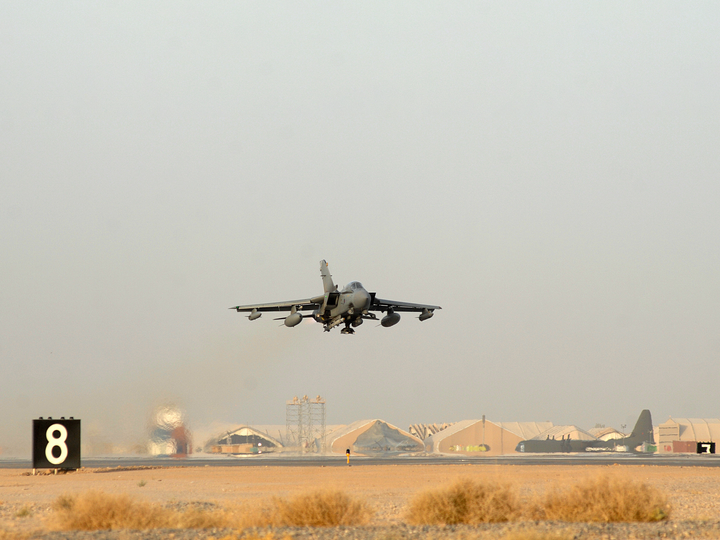 RAF Tornado GR4 Takeoff from Kandahar Photo Print Royal Air Force Aircraft Wall Art Aviation Decor Posters, Prints, & Visual Artwork Hampshire Prints 6 x 4 No Frame No