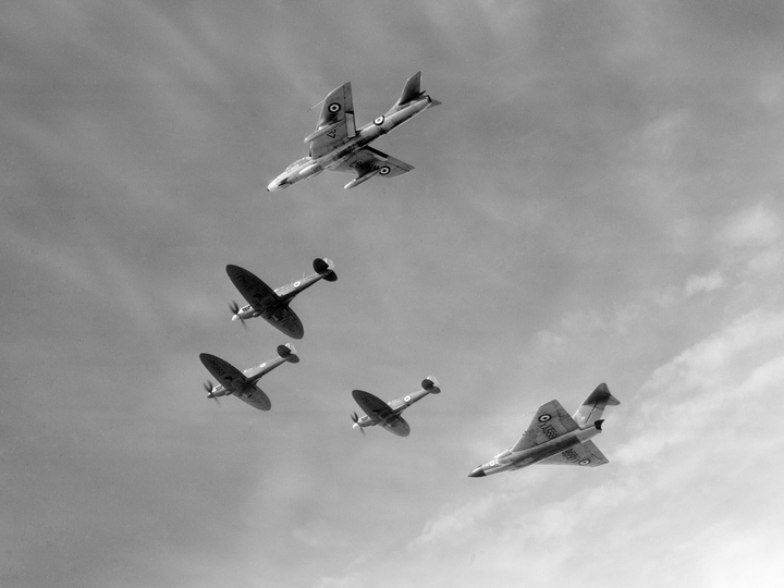 RAF Spitfire Retirement Flyover 1957 Photo Print Royal Air Force Aircraft Wall Art Aviation Decor Posters, Prints, & Visual Artwork Hampshire Prints 6 x 4 No Frame No