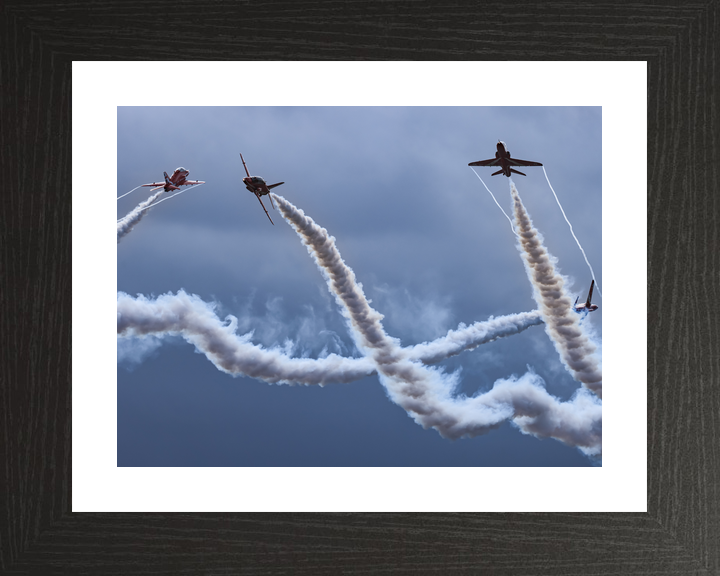 RAF Red Arrows Hanna Hawks Smoke Weave February 2024