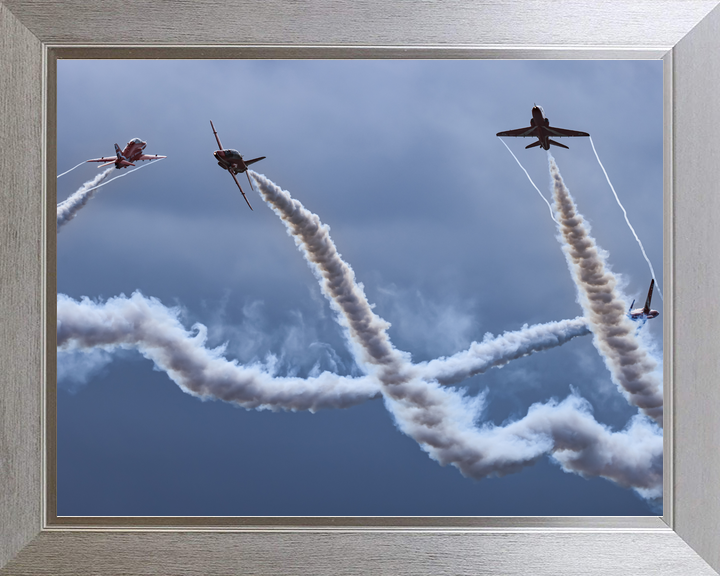 RAF Red Arrows Hanna Hawks Smoke Weave February 2024