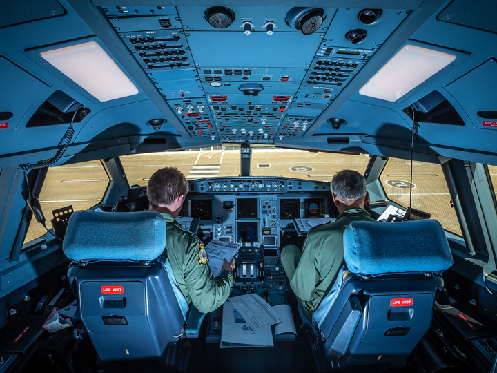 RAF Voyager Cockpit With Pilots 2020 Photo Print - Royal Air Force Posters, Prints, & Visual Artwork Hampshire Prints 6 x 4 No Frame No