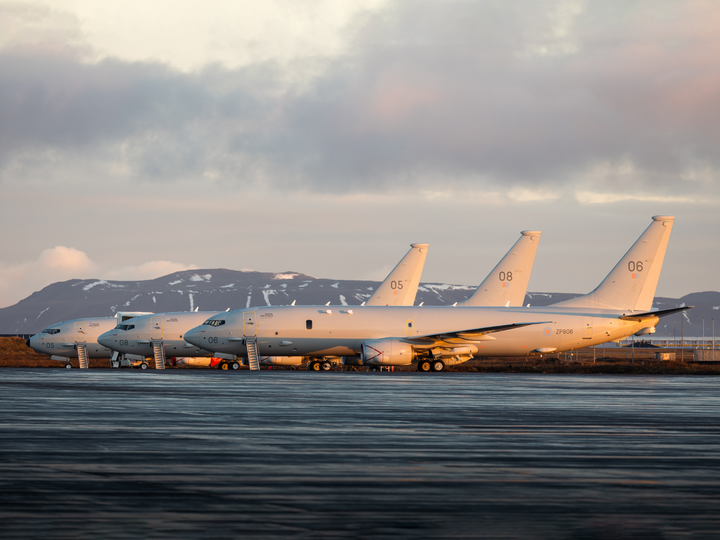 RAF Poseidon MRA1 (P8A) on the Apron at Sunrise Royal Air Force Aircraft Photo Print Wall Art Aviation Decor UK Posters, Prints, & Visual Artwork Hampshire Prints 6 x 4 No Frame No