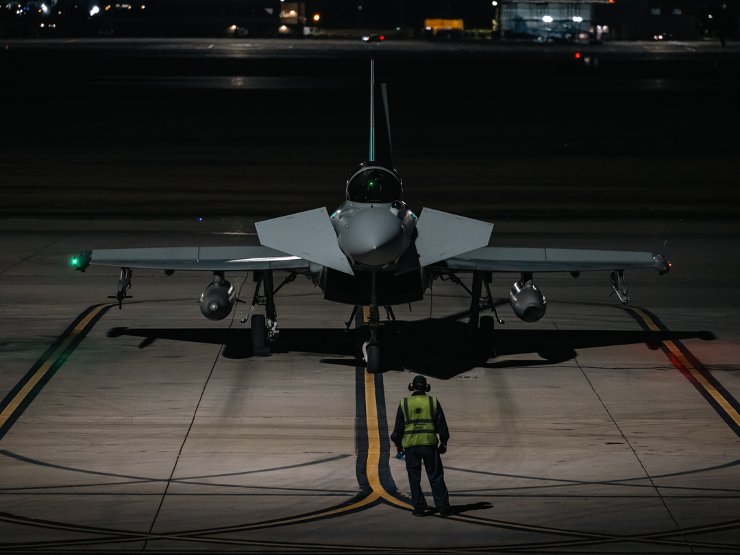 RAF Typhoon FGR4 On the Ground at Night Photo Print Royal Air Force Aircraft Wall Art Aviation Decor Posters, Prints, & Visual Artwork Hampshire Prints 6 x 4 No Frame No