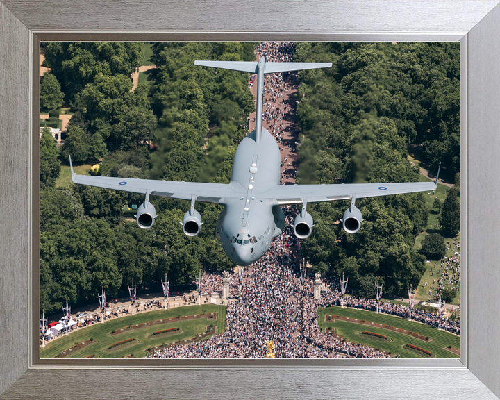 RAF C-17 Globemaster III Over Buckingham Palace 2026 Photo Print - Posters, Prints, & Visual Artwork - by Hampshire Prints (image 7 of 9)