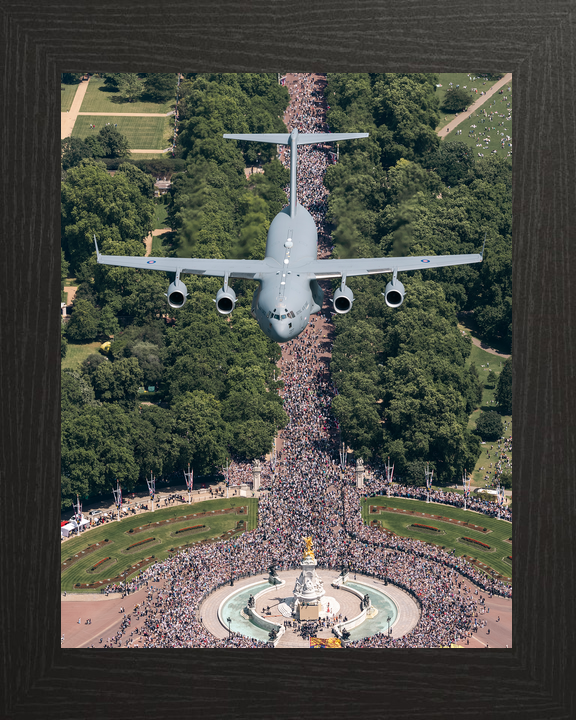 RAF C-17 Globemaster III Over The Mall London 2026 Photo Print - Posters, Prints, & Visual Artwork - by Hampshire Prints (image 3 of 9)