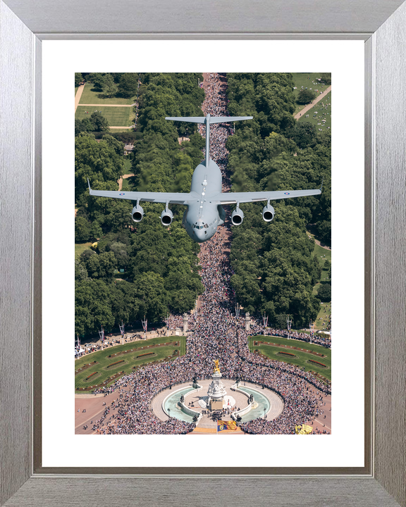 RAF C-17 Globemaster III Over The Mall London 2026 Photo Print - Posters, Prints, & Visual Artwork - by Hampshire Prints (image 6 of 9)
