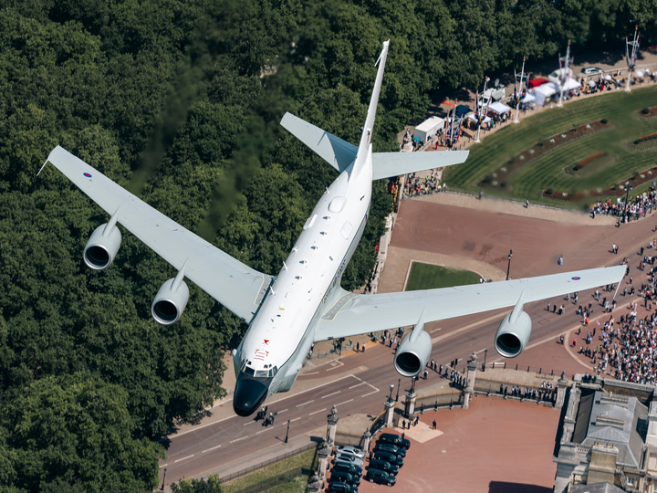 RAF RC 135W Rivet Joint Aircraft Buckingham Palace 2026 Photo Print - Posters, Prints, & Visual Artwork - by Hampshire Prints (image 1 of 9)