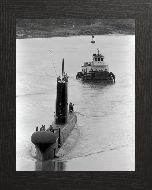 HMS Ocelot S17 Oberon Class Submarine 1989 Panama