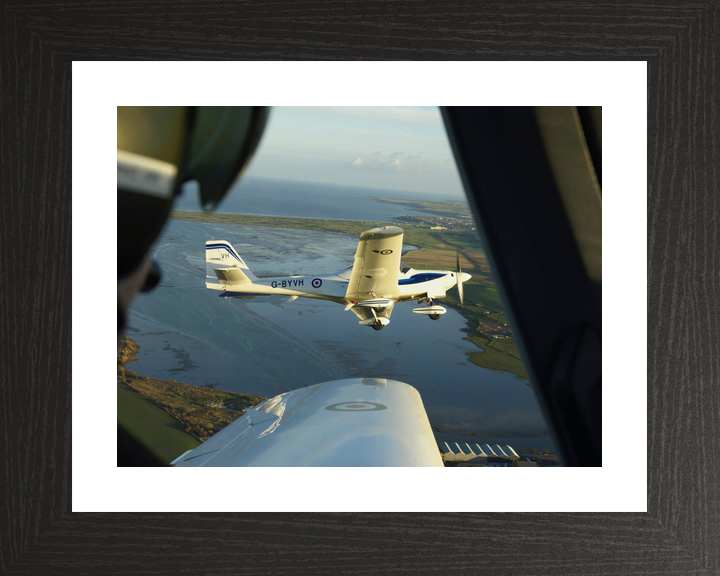 RAF Grob Tutor G-BYVH Near St Andrews November 2004