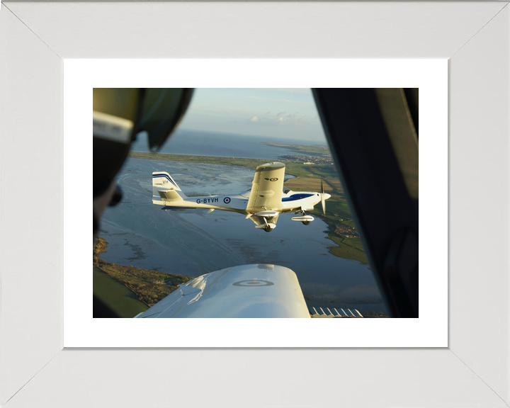 RAF Grob Tutor G-BYVH Near St Andrews November 2004