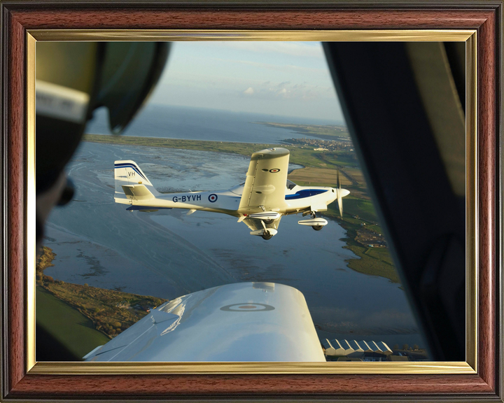 RAF Grob Tutor G-BYVH Near St Andrews November 2004
