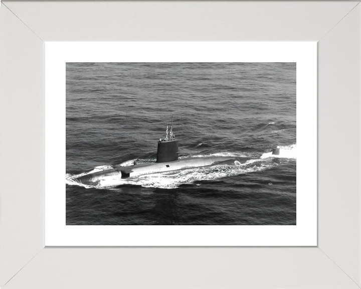 HMS Valiant S102 Valiant Class Submarine 1982 Photo Print - Posters, Prints, & Visual Artwork - by Hampshire Prints (image 4 of 9)
