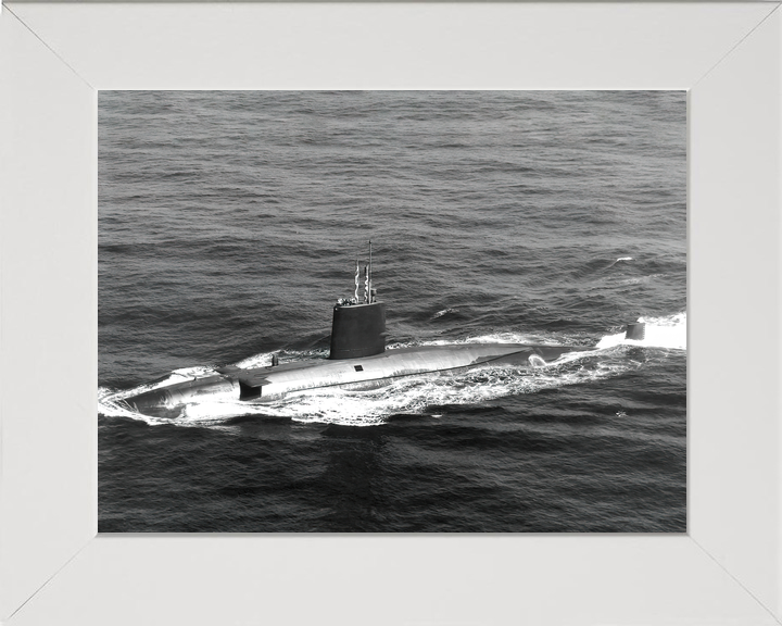 HMS Valiant S102 Valiant Class Submarine 1982 Photo Print - Posters, Prints, & Visual Artwork - by Hampshire Prints (image 5 of 9)