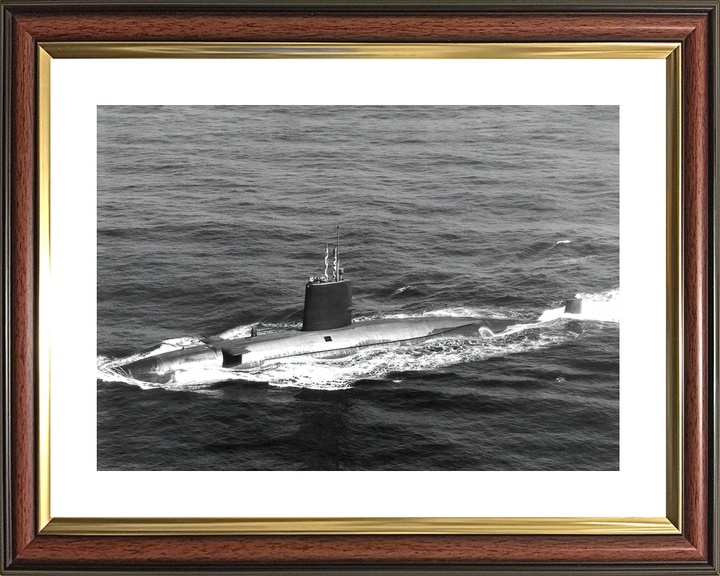 HMS Valiant S102 Valiant Class Submarine 1982 Photo Print - Posters, Prints, & Visual Artwork - by Hampshire Prints (image 8 of 9)
