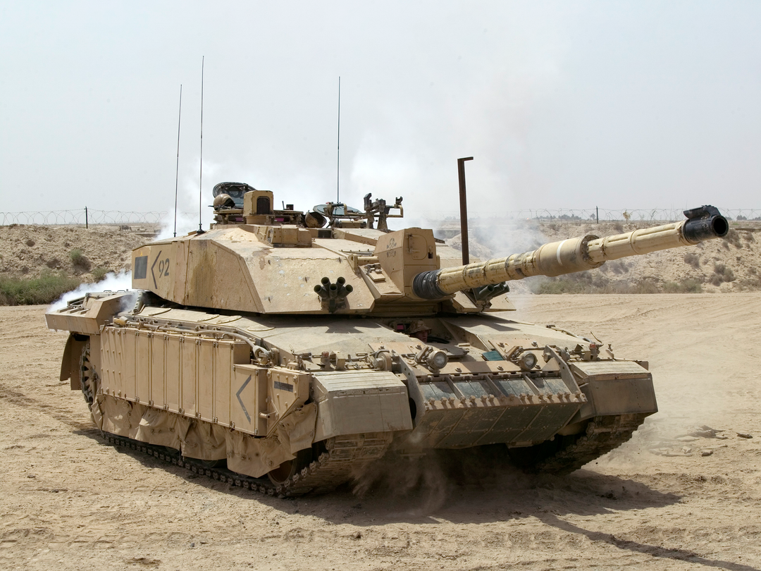 British Army Queen's Royal Lancers Challenger 2 Basra May 2004