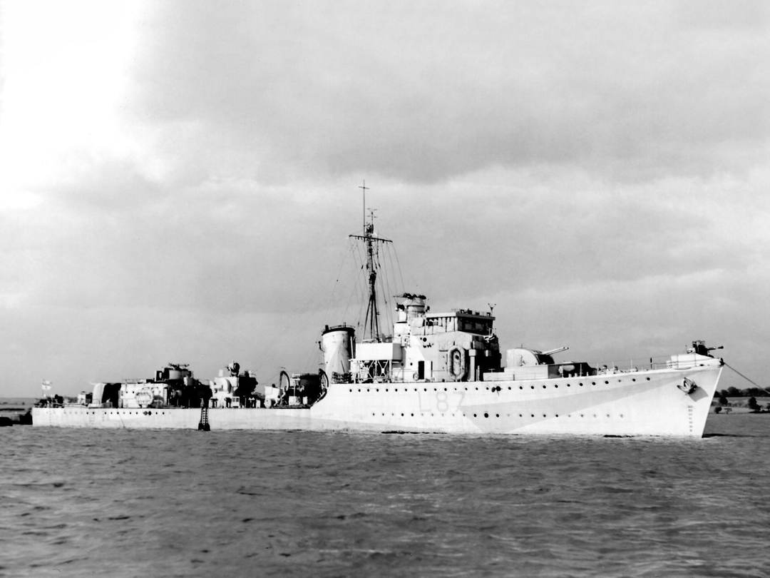 HMS Eglinton (L87) Royal Navy Hunt Class Destroyer Starboard Side View Photo Print Wall Art Decor - Posters, Prints, & Visual Artwork - by Hampshire Prints (image 1 of 9)