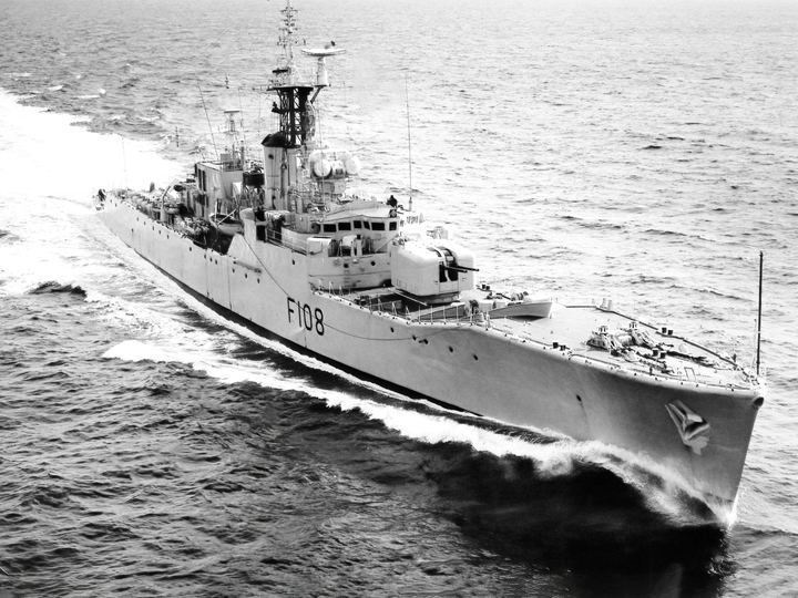 HMS Londonderry F108 Rothesay Class Frigate 1960 Photo Print - Posters, Prints, & Visual Artwork - by Hampshire Prints (image 1 of 9)