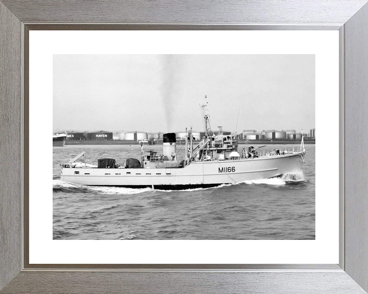 HMS Nurton M1166 Ton Class Minesweeper Photo Print - Posters, Prints, & Visual Artwork - by Hampshire Prints (image 6 of 9)