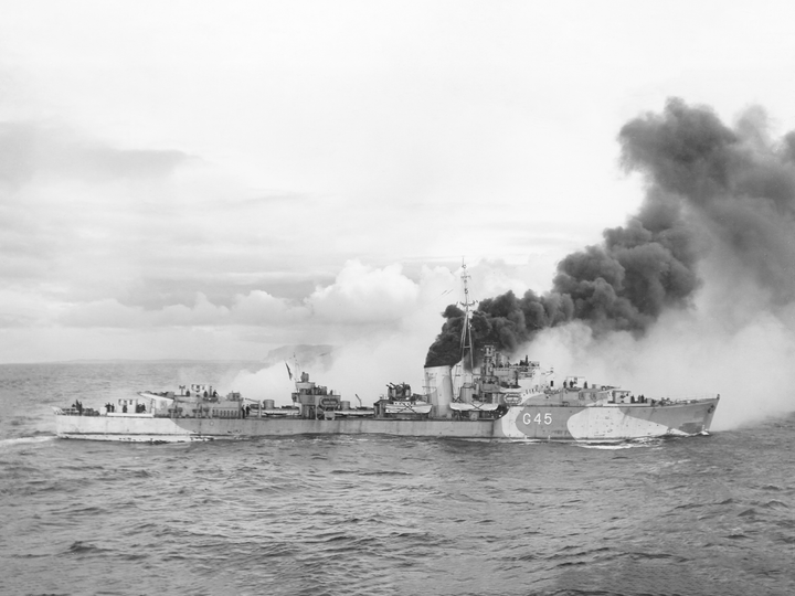 HMS Quail G45 Q Class Destroyer February 1943 Photo Print - Posters, Prints, & Visual Artwork - by Hampshire Prints (image 1 of 9)