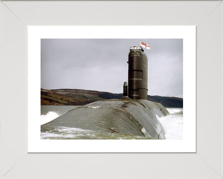 HMS Splendid S106 Swiftsure Class Submarine