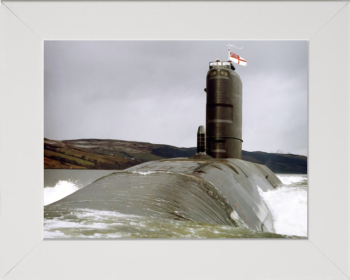 HMS Splendid S106 Swiftsure Class Submarine