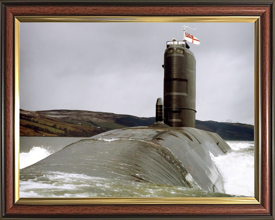 HMS Splendid S106 Swiftsure Class Submarine