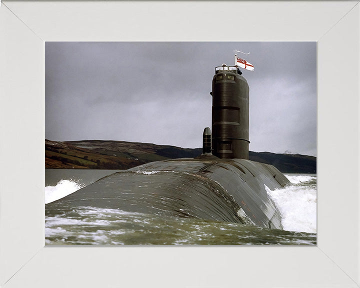 HMS Splendid (S106) Low Bow View 1995 Royal Navy Swiftsure Class Submarine Photo Print Wall Art Naval Decor UK Posters, Prints, & Visual Artwork Hampshire Prints 10 x 8 White Frame No