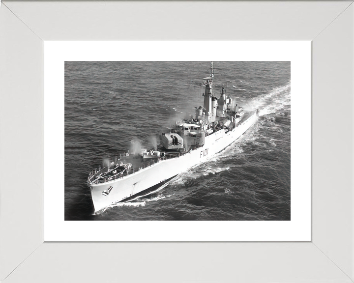 HMS Yarmouth F101 Rothesay Class Frigate Pre Wetting Photo Print - Posters, Prints, & Visual Artwork - by Hampshire Prints (image 4 of 9)