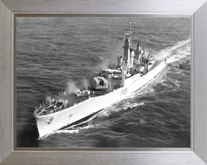HMS Yarmouth F101 Rothesay Class Frigate Pre Wetting Photo Print - Posters, Prints, & Visual Artwork - by Hampshire Prints (image 7 of 9)