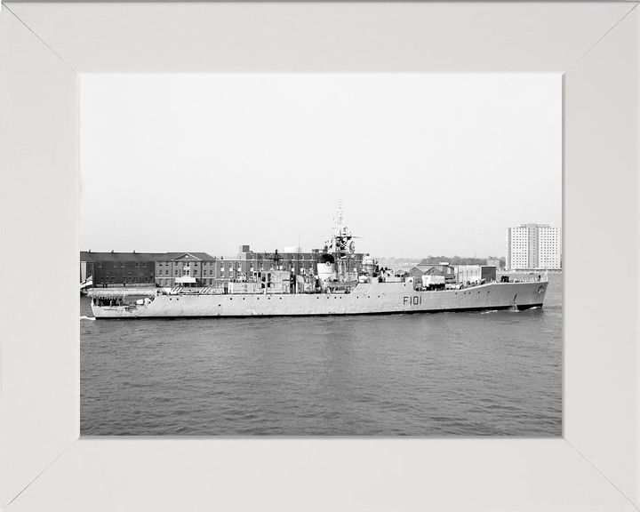 HMS Yarmouth F101 Rothesay Class Frigate 1964 Photo Print - Posters, Prints, & Visual Artwork - by Hampshire Prints (image 5 of 9)