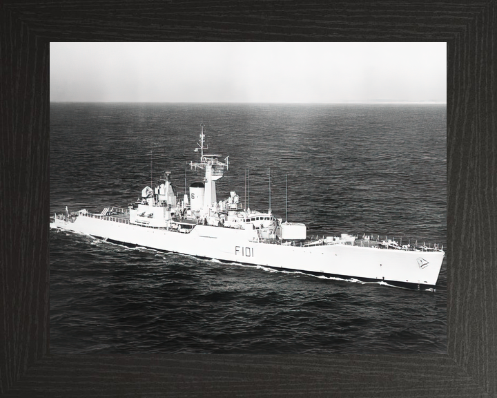 HMS Yarmouth F101 Rothesay Class Frigate 1961 Photo Print - Posters, Prints, & Visual Artwork - by Hampshire Prints (image 3 of 9)