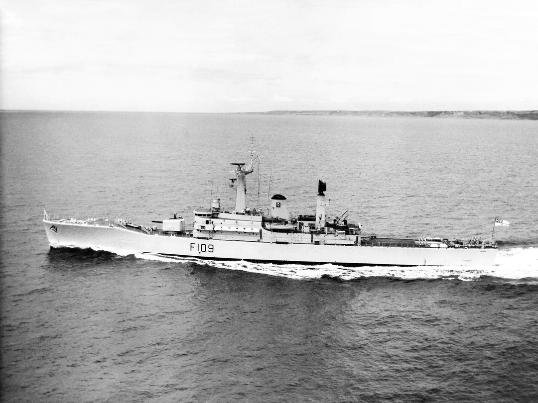 HMS Leander F109 Leander Class Frigate 1968 Photo Print - Posters, Prints, & Visual Artwork - by Hampshire Prints (image 1 of 9)