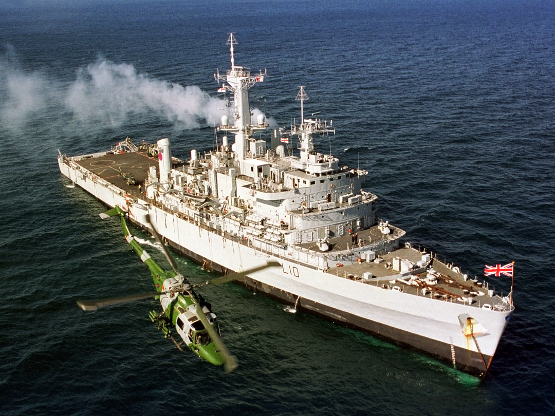 HMS Fearless (L10) Royal Navy Fearless Class Landing Platform Dock From Above Photo Print Wall Art Decor - Posters, Prints, & Visual Artwork - by Hampshire Prints (image 1 of 9)