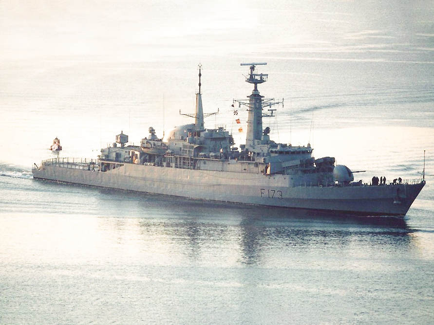 HMS Arrow (F173) Royal Navy Type 21 Frigate High Starboard View Photo Print Wall Art Decor Posters, Prints, & Visual Artwork Hampshire Prints 6 x 4 No Frame No