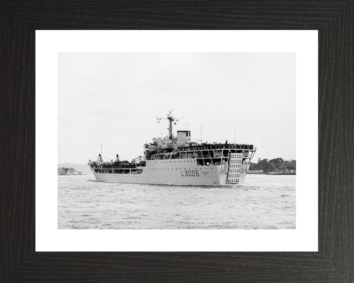 RFA Sir Galahad L3005 Round Table Class Ship 1982 Photo Print - Posters, Prints, & Visual Artwork - by Hampshire Prints (image 2 of 9)