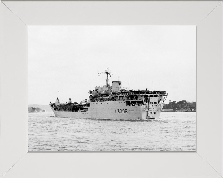 RFA Sir Galahad L3005 Round Table Class Ship 1982 Photo Print - Posters, Prints, & Visual Artwork - by Hampshire Prints (image 5 of 9)