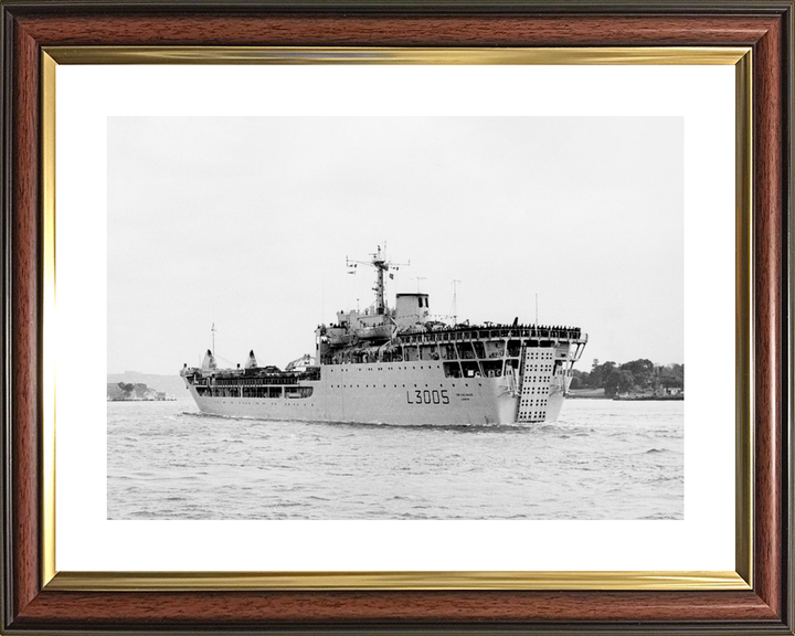 RFA Sir Galahad L3005 Round Table Class Ship 1982 Photo Print - Posters, Prints, & Visual Artwork - by Hampshire Prints (image 8 of 9)