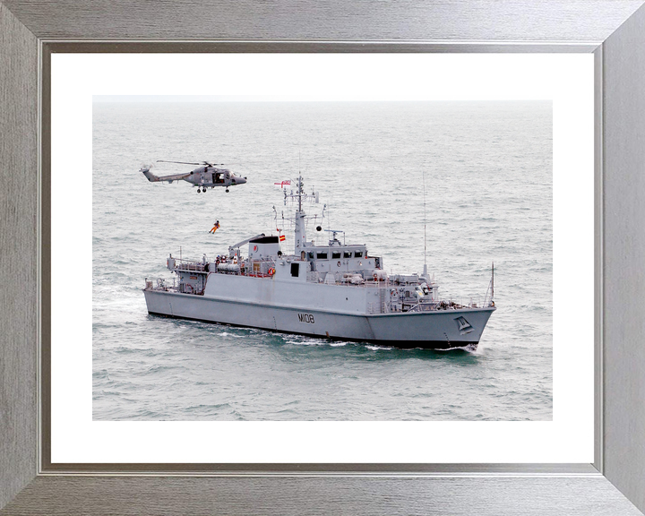 HMS Grimsby (M108) Royal Navy Sandown Class Minehunter With Helicopter Photo Print Wall Art Decor - Posters, Prints, & Visual Artwork - by Hampshire Prints (image 6 of 9)