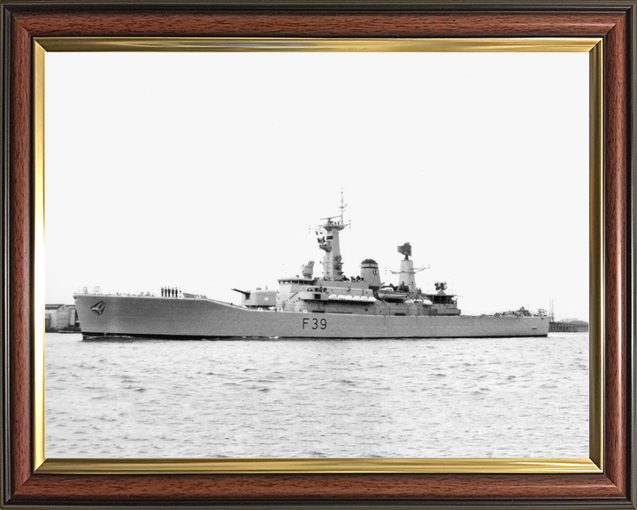 HMS Naiad F39 Leander Class Frigate Port Side View Photo Print - Posters, Prints, & Visual Artwork - by Hampshire Prints (image 9 of 9)