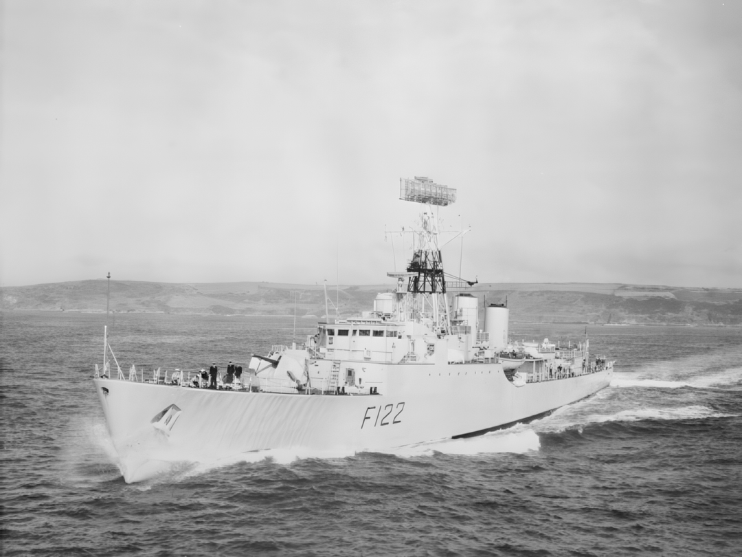 HMS Gurkha (F122) Royal Navy Tribal Class Frigate Underway Port View Photo Print Wall Art Decor - Posters, Prints, & Visual Artwork - by Hampshire Prints (image 1 of 9)