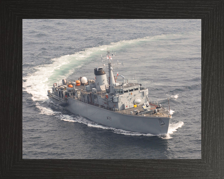 HMS Hurworth (M39) Royal Navy Hunt Class Mine Warfare Vessel Port Turn Photo Print Wall Art Decor - Posters, Prints, & Visual Artwork - by Hampshire Prints (image 3 of 9)