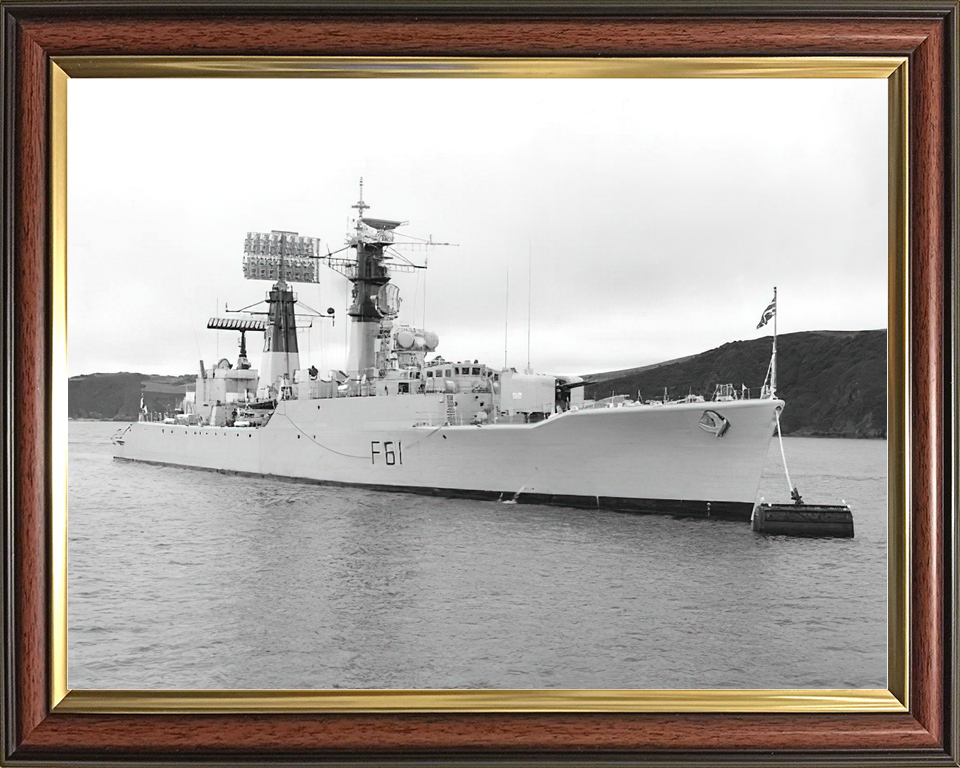 HMS Llandaff F61 Salisbury Class Frigate Photo Print - Posters, Prints, & Visual Artwork - by Hampshire Prints (image 9 of 9)