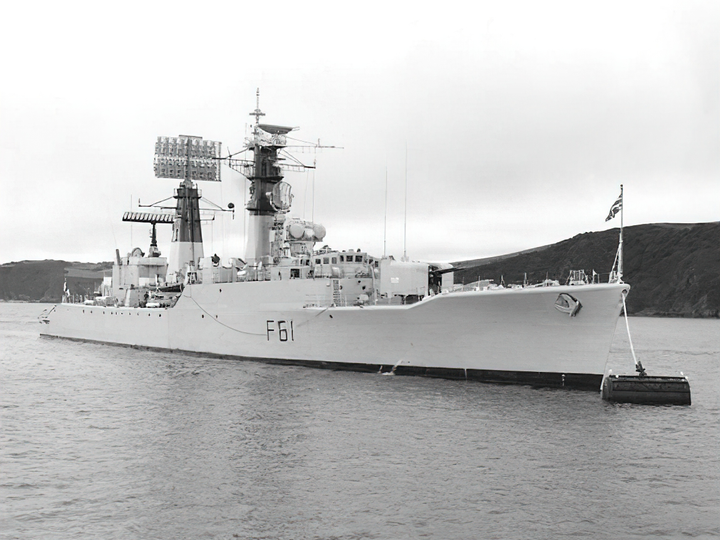 HMS Llandaff F61 Salisbury Class Frigate Photo Print - Posters, Prints, & Visual Artwork - by Hampshire Prints (image 1 of 9)