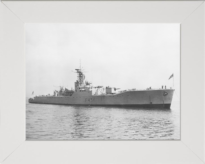HMS Torquay F43 Whitby Class Frigate December 1960 Photo Print - Posters, Prints, & Visual Artwork - by Hampshire Prints (image 5 of 9)