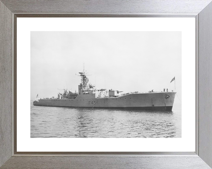 HMS Torquay F43 Whitby Class Frigate December 1960 Photo Print - Posters, Prints, & Visual Artwork - by Hampshire Prints (image 6 of 9)