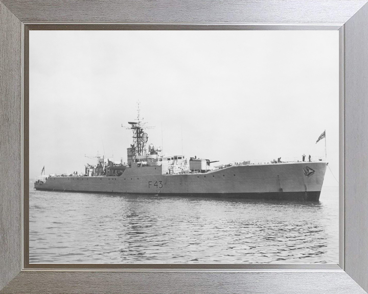 HMS Torquay F43 Whitby Class Frigate December 1960 Photo Print - Posters, Prints, & Visual Artwork - by Hampshire Prints (image 7 of 9)