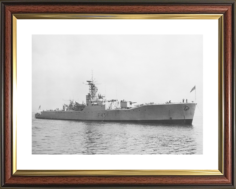 HMS Torquay F43 Whitby Class Frigate December 1960 Photo Print - Posters, Prints, & Visual Artwork - by Hampshire Prints (image 8 of 9)