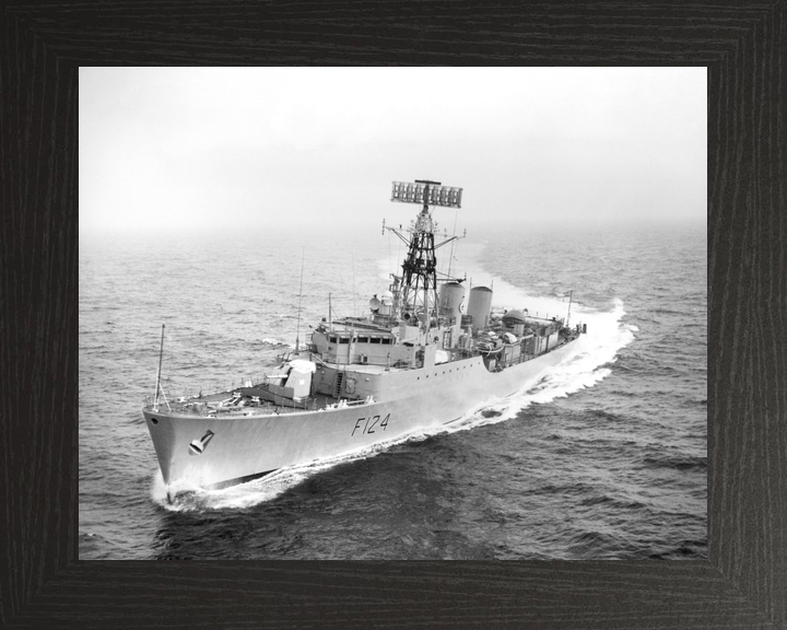 HMS Zulu F124 Tribal Class Frigate Port Bow View Photo Print - Posters, Prints, & Visual Artwork - by Hampshire Prints (image 3 of 9)